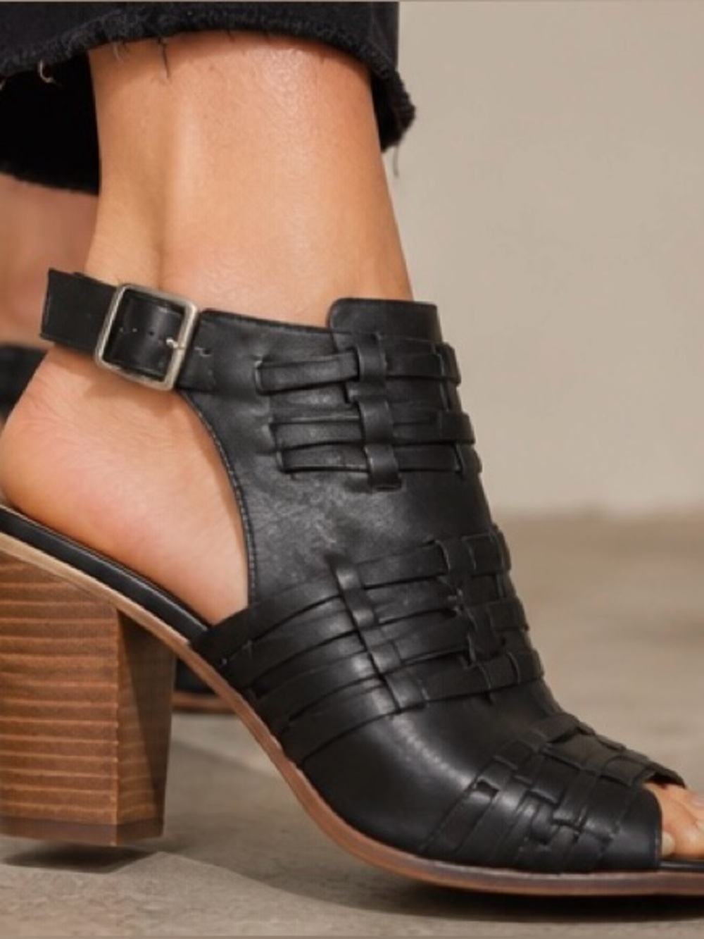 Caslon Black Leather Woven Cage Heels Open Toe Chunky Wood Heel Sandals‎